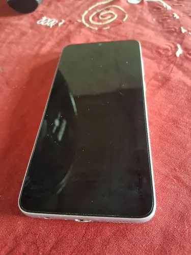 Samsung A05 com toque fantasma 