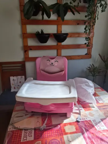 Cadeira de alimentação de baby