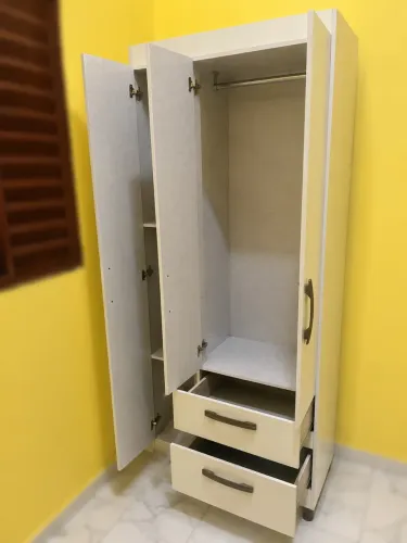 Guarda roupa seminovo