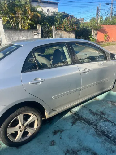 Toyota Corolla GLI 1.8 Flex 16V Aut. 2012