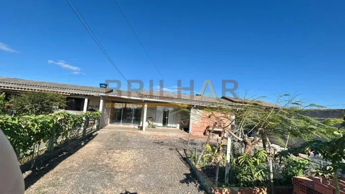 Casa 2 dormitórios comprar balneário Tropical