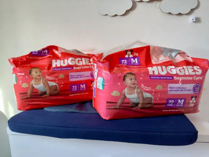 FRALDAS DESCARTÁVEIS HUGGIES