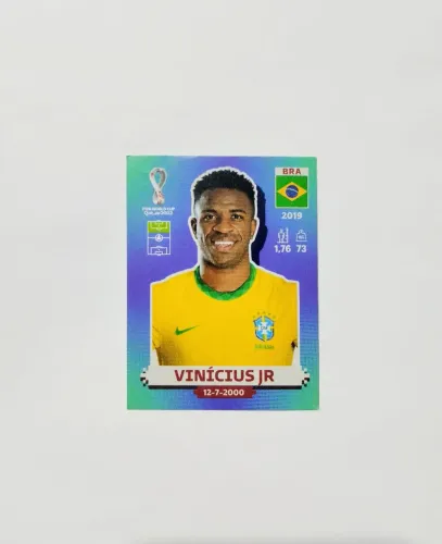 Figurinha do Vinicius Jr da Copa de 2022 Original BRA 20 + Uma Figurinha de Brinde