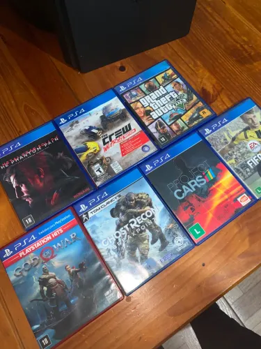 Vendo ps4 860 giga
