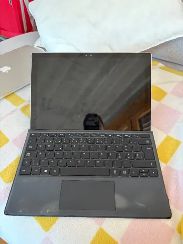 Microsoft Surface 4 256GB 