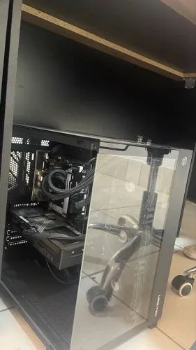 PC Gamer RTX 5070 12GB
