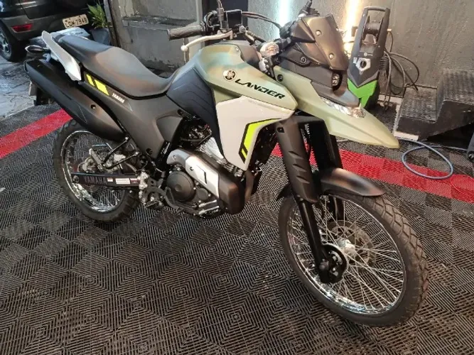 Yamaha XTZ 250 Lander Connected 2026
