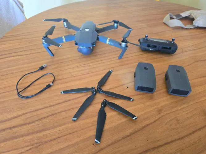 DJI Mavic Pro + 3 baterias + acessórios