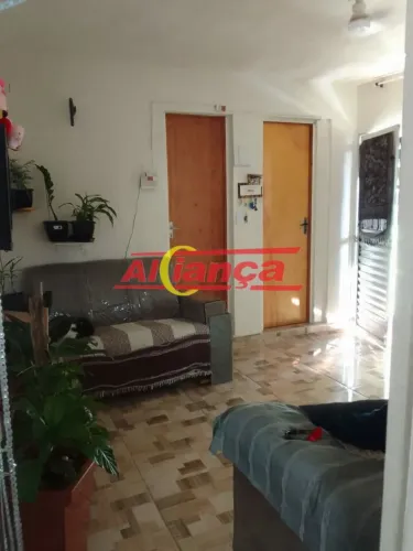 Sobrado a Venda em Guarulhos