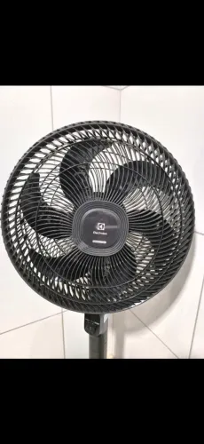 Ventilador de coluna Electrolux