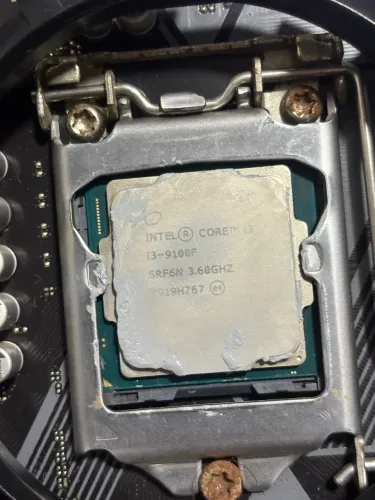 Processador Intel i3 9100f