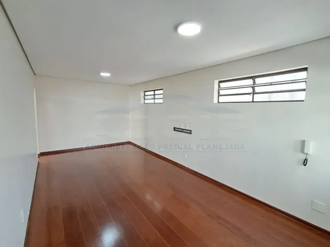 OPORTUNIDADE! MARAVILHOSA CASA PARA LOCAÇÃO NA VILA IPOJUCA C/ 01 VAGA - CONFIRA!