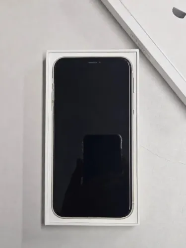 Iphone 11 64Gb - Em Excelente Estado - Única Dona