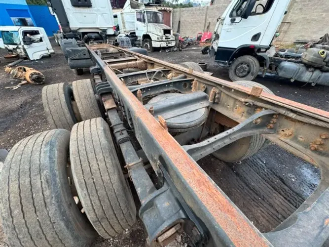 Chassis Bitruck Completo Caminhao Volkswagen / Ford