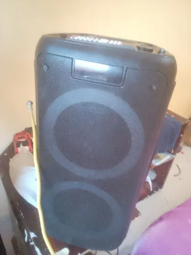 Caixa pulse muito nova vendendo porque tou devendo cuida vem buscar 