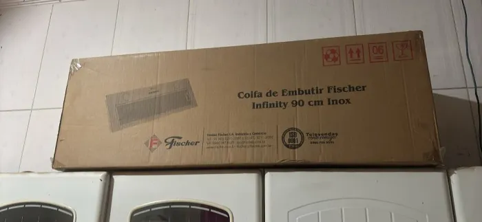 Coifa de Embutir Fischer Infinity 90 cm em aço inoxidável.