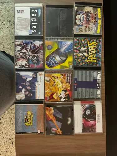 Vendo CDs diversos originais