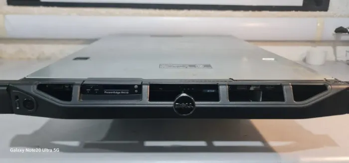SERVIDOR DELL POWEREDGE R410 2x XEON 5645 64GB DDR3 2HDS SAS 600GB 2 FONTES