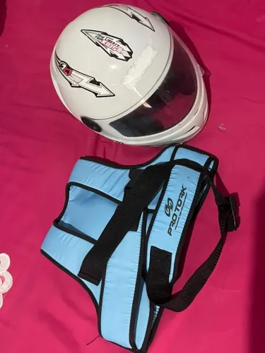 Vendo capacete infantil