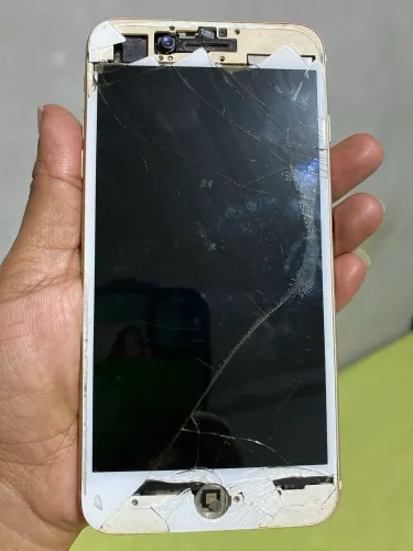 iphone 7 PLUS TELA QUEBRADA