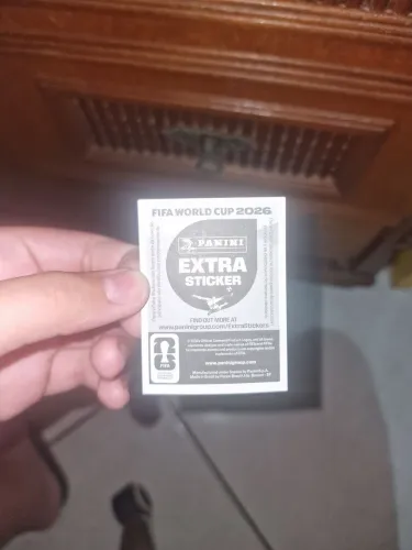 Figurinha extra sticker gakpo gold