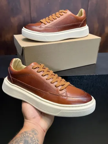 Tênis casual masculino em couro legítimo novo na caixa - Conforto Extremo - Envio rápido
