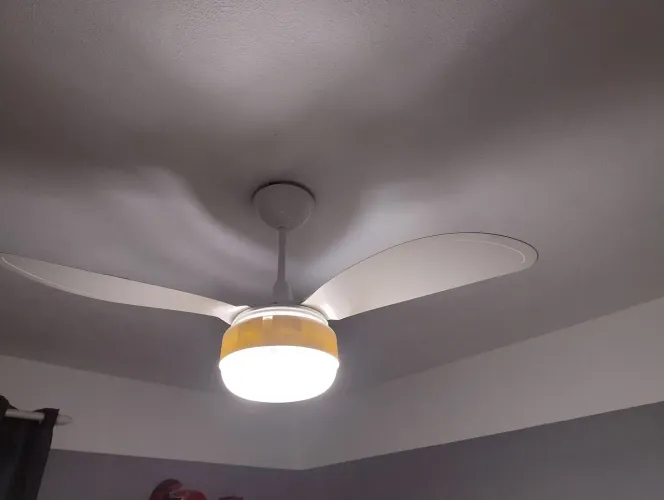 Ventilador Ventisol 3 pás Cor Branco (Usado) 127Volts