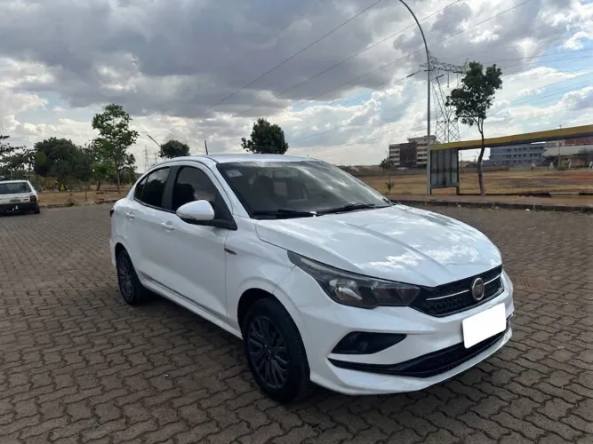 Fiat Cronos Drive 1.3 8V Flex 2019