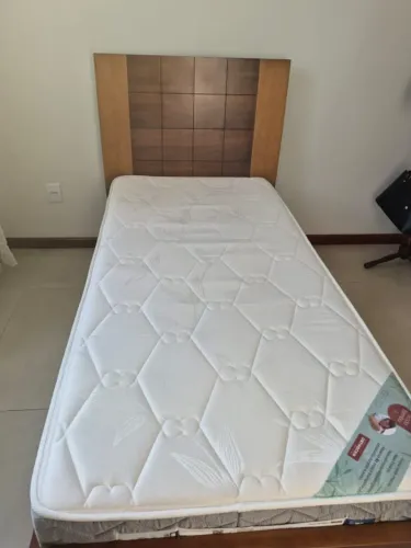 Cama e Colchão - Usados