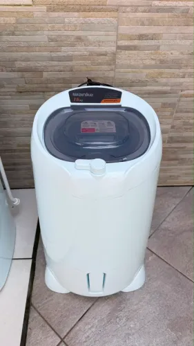 Centrifuga e tanque 