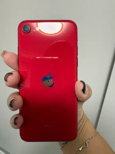iPhone SE geração 2 64 gb