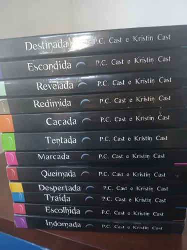 Coleção house of night P.C. Cast e Kristin Cast
