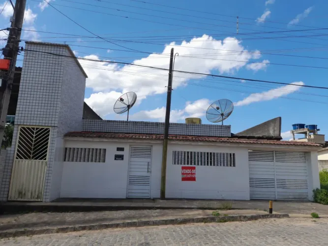 Vendo casa no bairro bela vista em Escada-PE