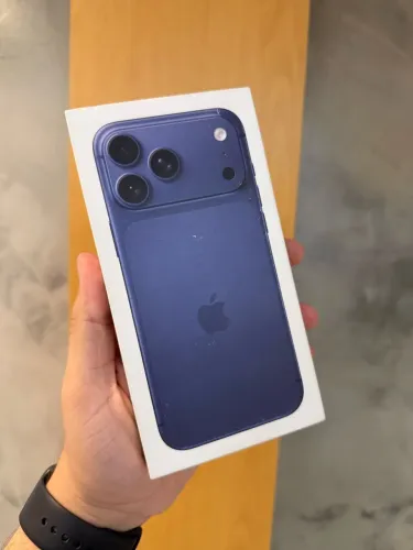 Caixa de iPhone 17 Pro Max 256GB Azul