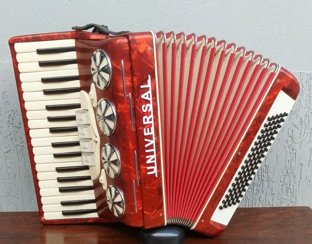 Acordeon, Sanfona, Gaita 80 baixos