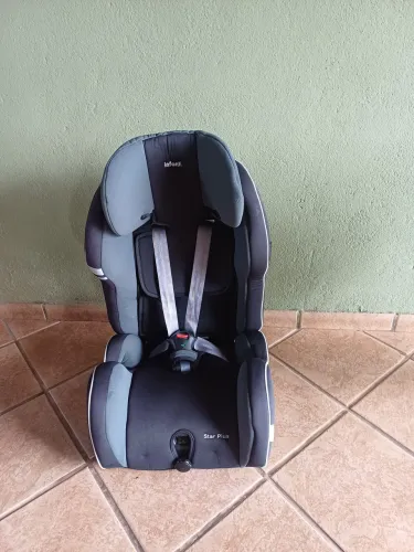 Cadeirinha automotiva para crianças até 36kg 