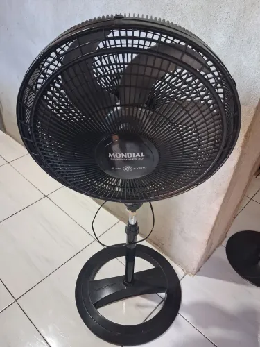 Ventilador coluna mondial