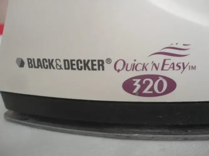 ferro de passar roupa black&decker quick1n easy 320