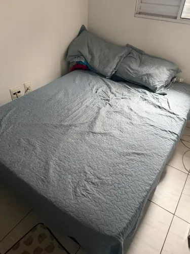 VENDA RÁPIDA CAMA DE CASAL