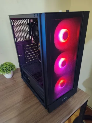 [VENDO/TROCO] - PC GAMER - Ryzen 7 5700G - 16GB RAM DDR4 - NVME 512GB