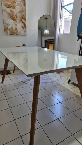 Mesa para sala de jantar
