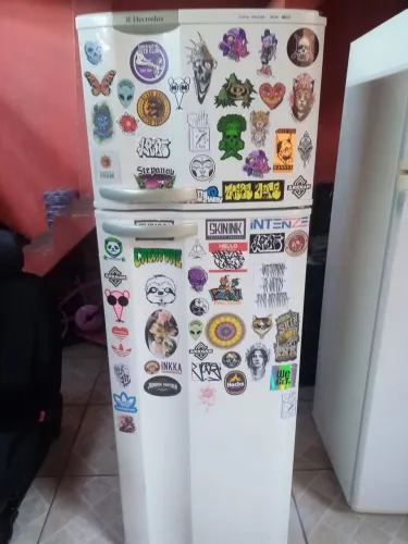 Geladeira eletrolux (Entrego)