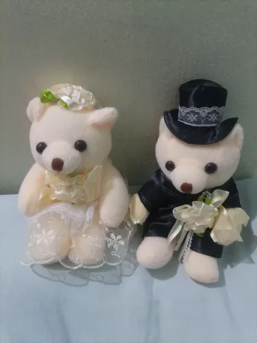 Casal de ursos noivos
