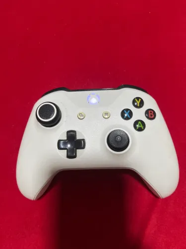 Vendo um controle Xbox