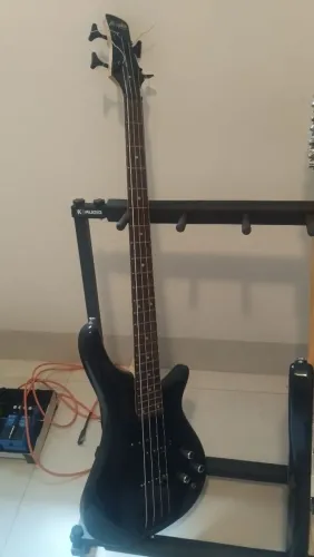 Baixo Memphis by tagima - TB440 com upgrades