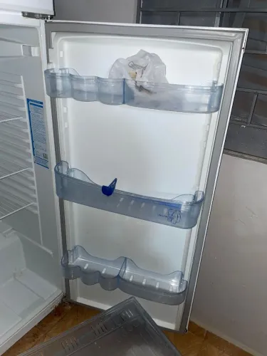 Vendo geladeira 110 550,00