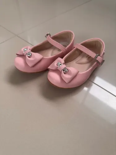 Sapatilha menina Rosa com Laço (usada 2x)