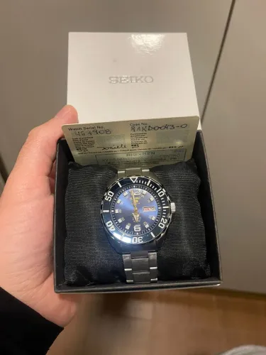 Relógio Seiko 5 Sports ?baby monster? SRPB37K1
