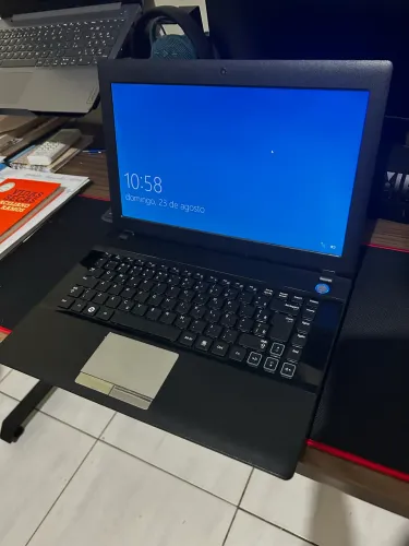 Vendo notebook Samsung Core i3 