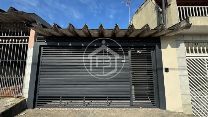 Casa á Venda no Jaguribe - 125m² | 3 DOrms | 2 Vagas - Jaguaribe/Osasco